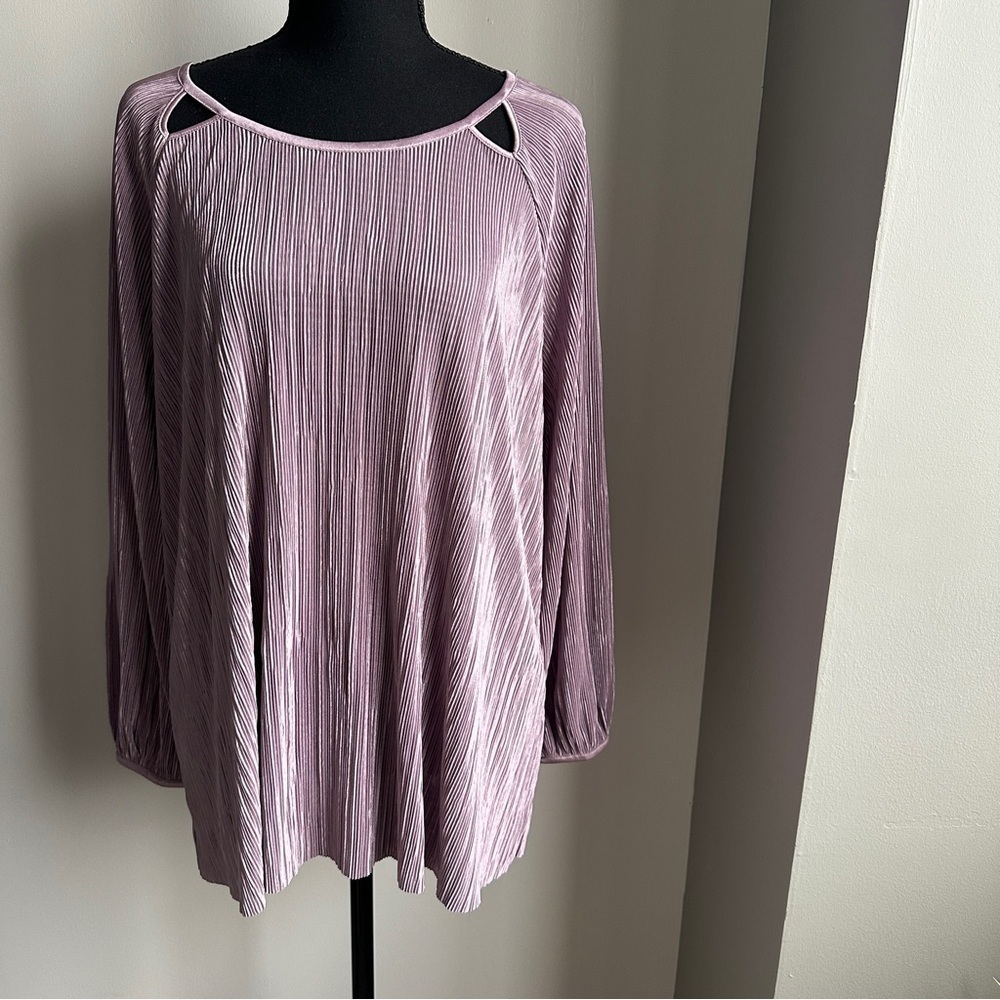 *HALSTON* Elegant Mauve Women's Top Size Large
